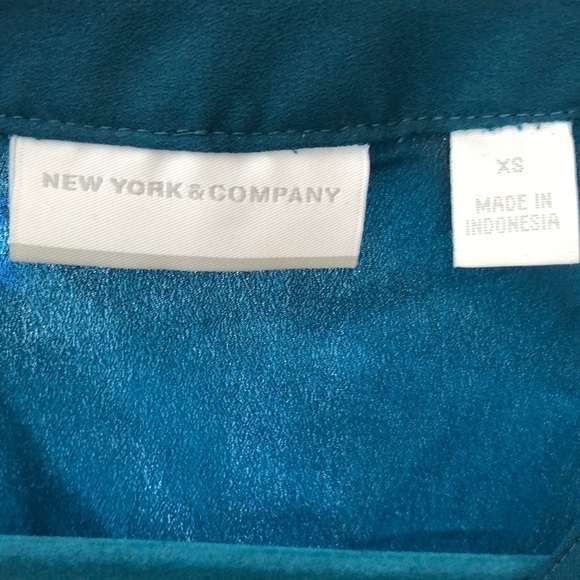 NEW York & Company Teal Blouse XS - Picture 6 of 6